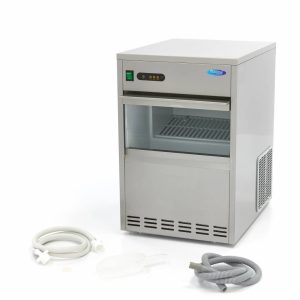 ICE CUBE MAKERS